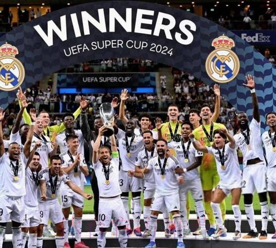 皇马今夏有意里斯-詹姆斯 本赛季多次考察球员